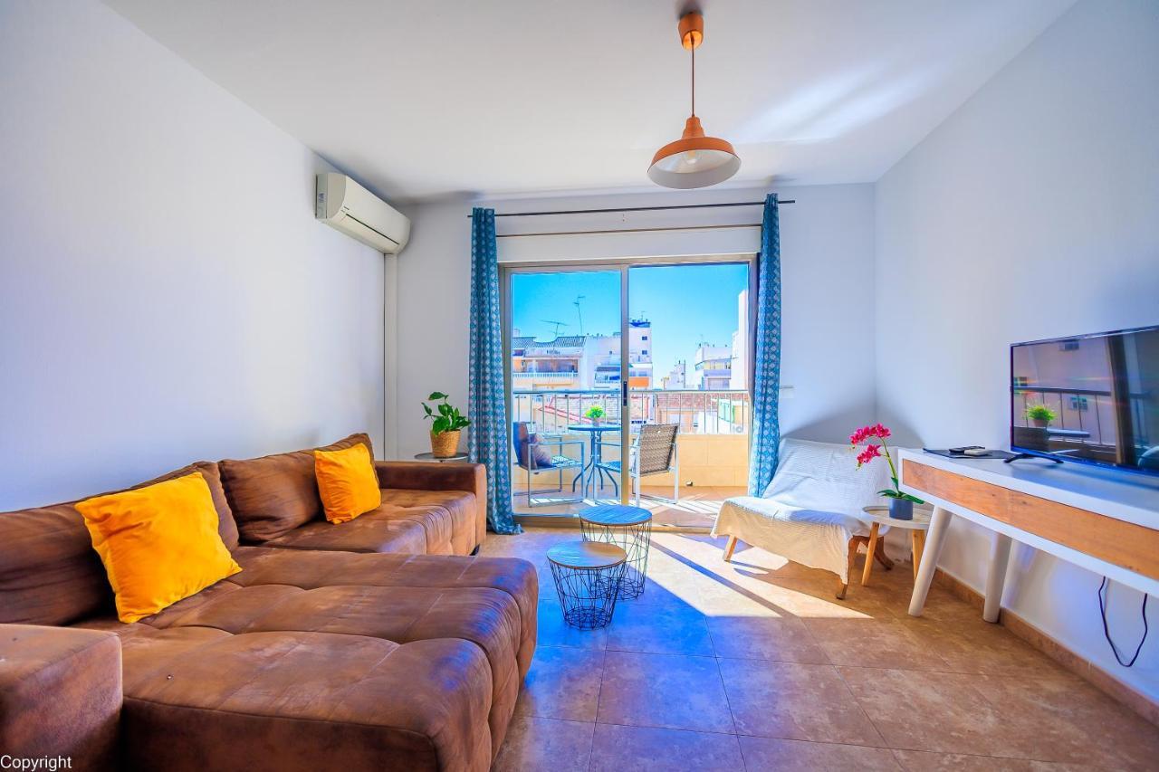 Apartamentos Madrid Torrevieja Exterior photo