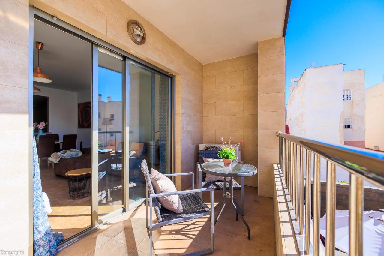 Apartamentos Madrid Torrevieja Exterior photo